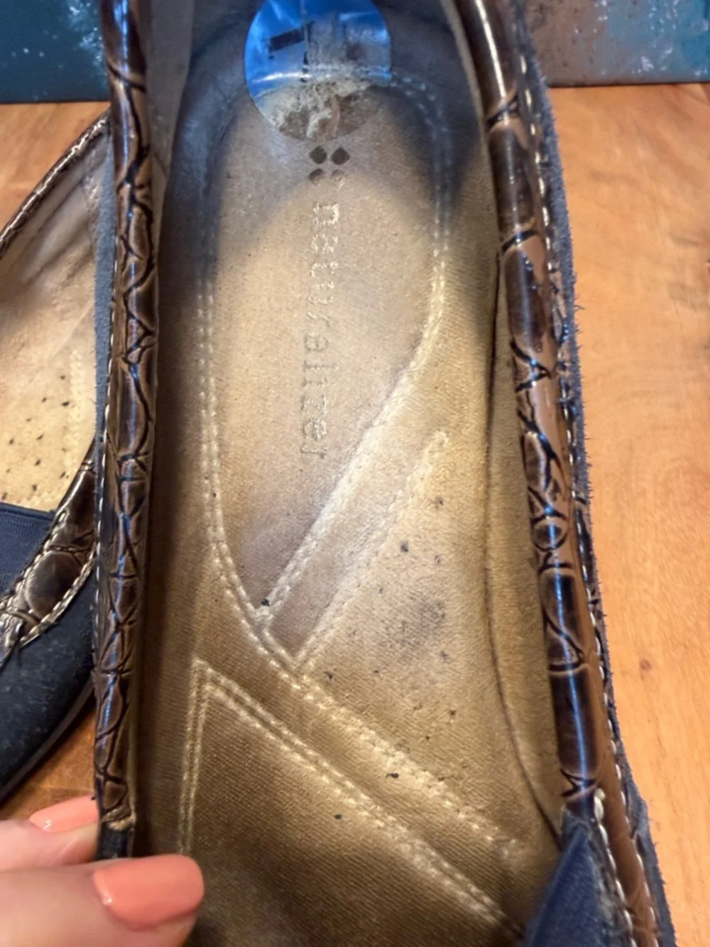 Classic Old Money Naturalizer Navy Suede Loafers Gold Bit‎ 7.5 (GUC)